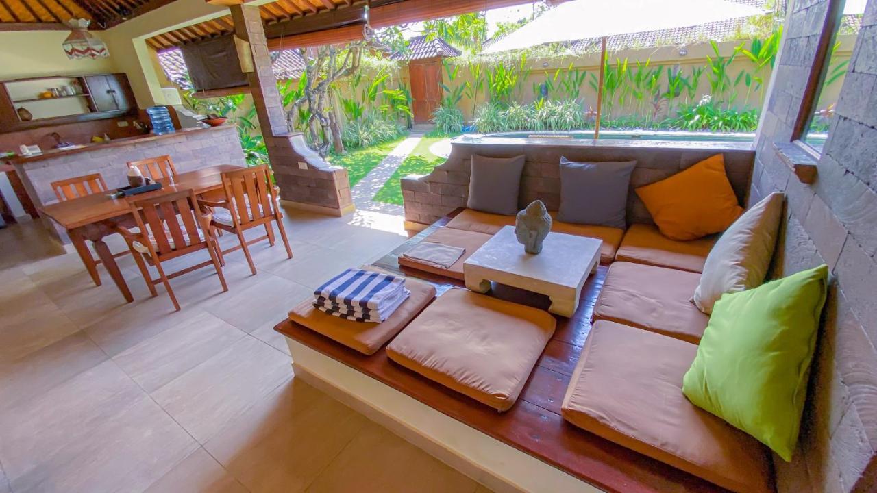 Bali Dyana Villas Seminyak Buitenkant foto