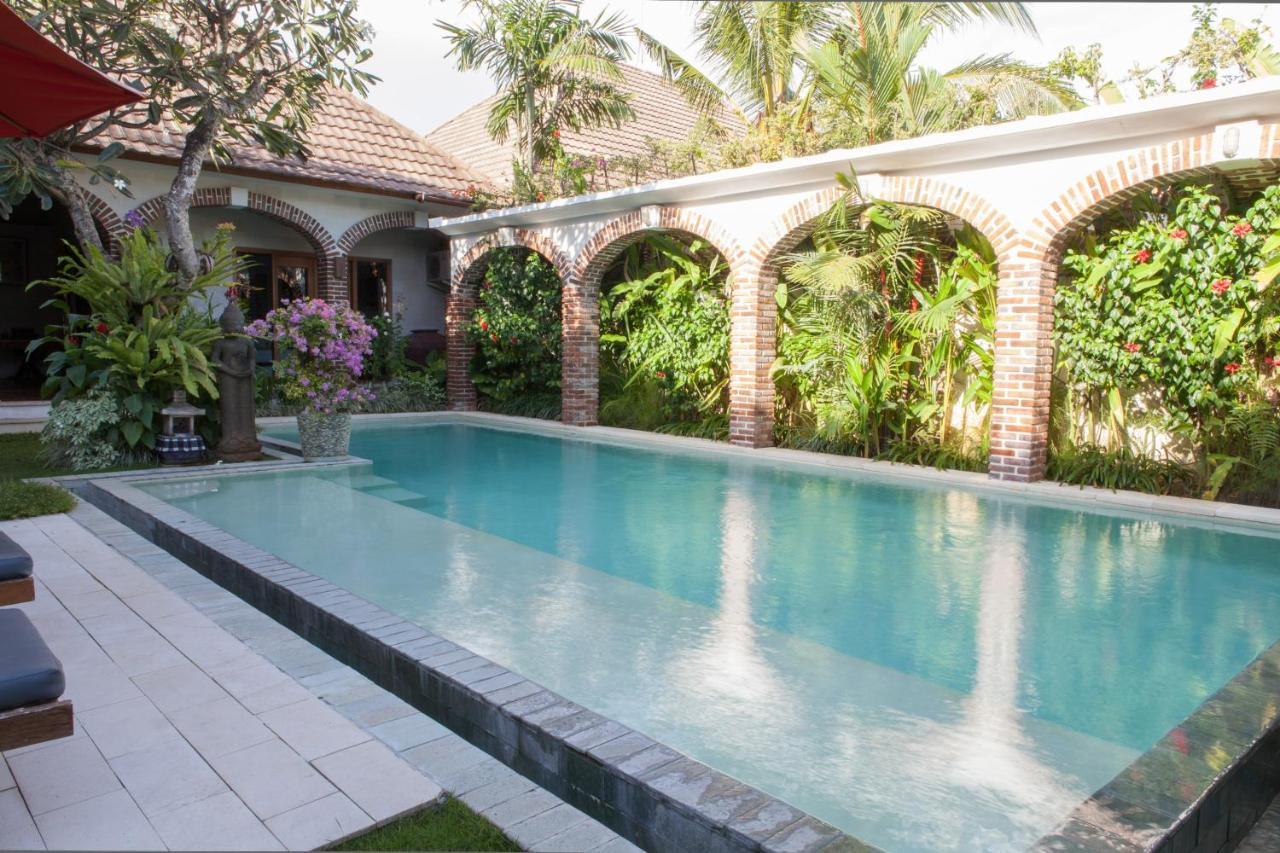 Bali Dyana Villas Seminyak Buitenkant foto
