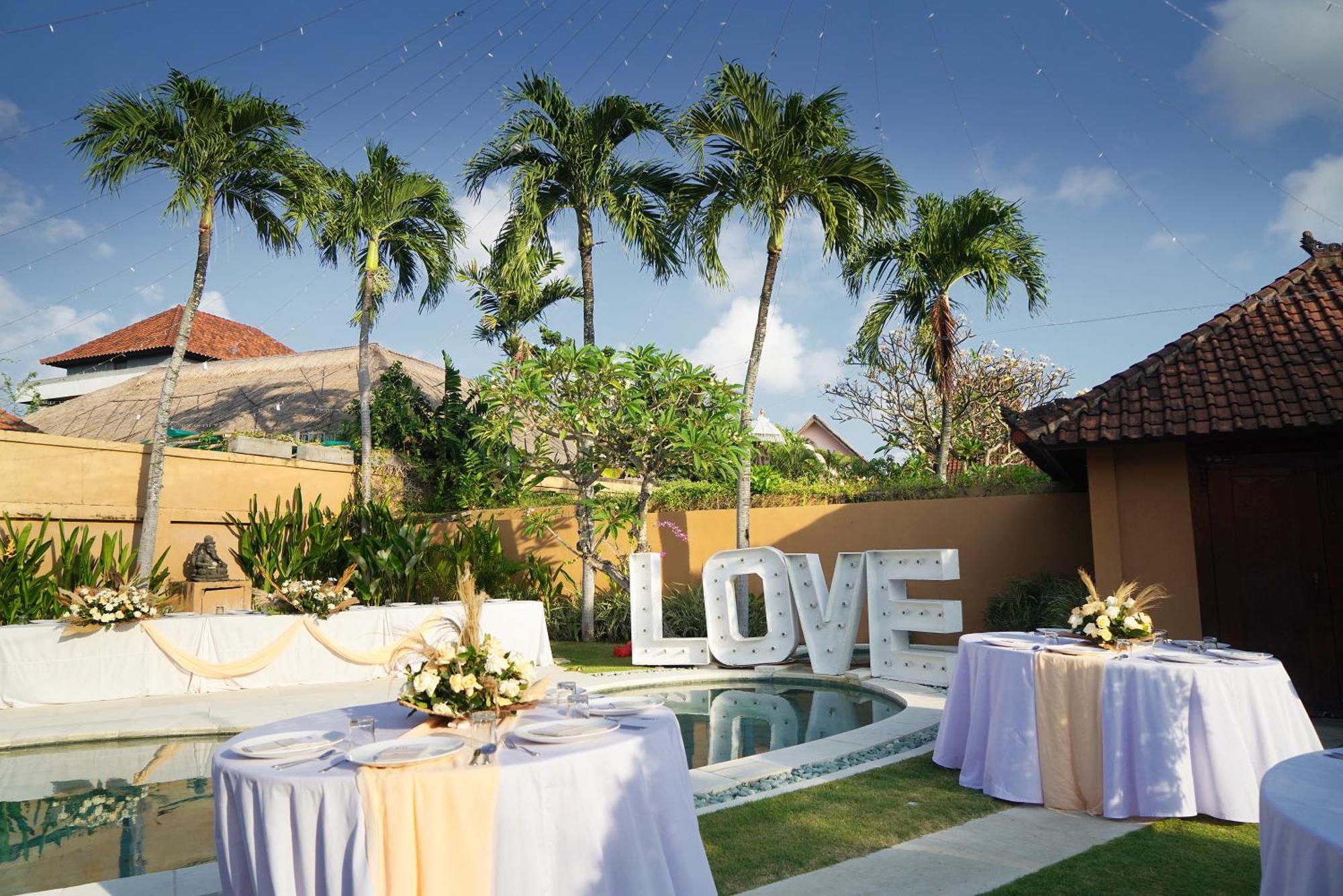 Bali Dyana Villas Seminyak Buitenkant foto
